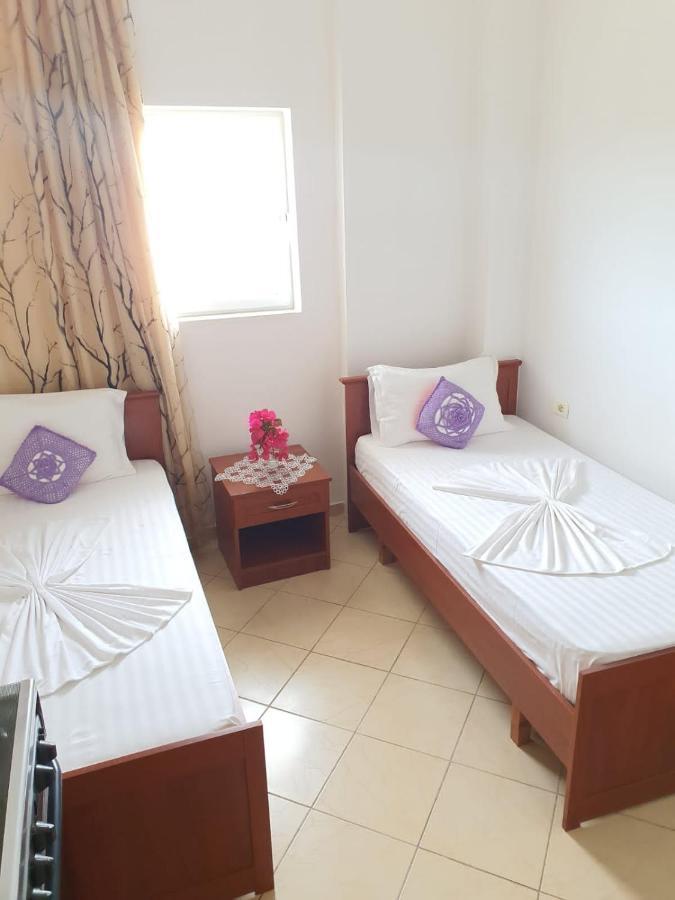 Apartamento Makla Sarandë Exterior foto